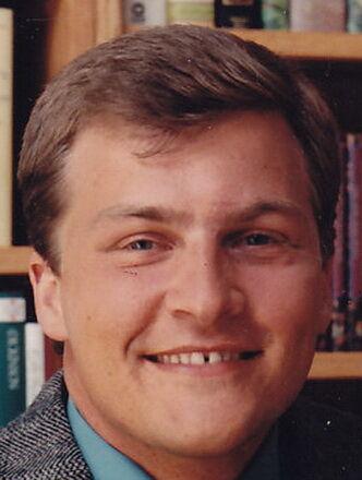 Image of CECN Chris Lowell Hansen