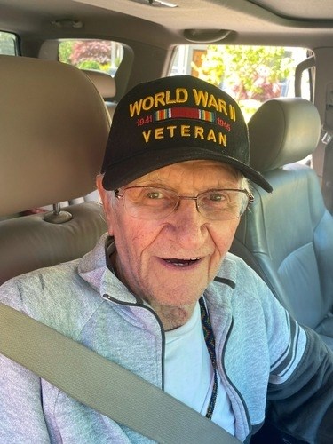Image of Mr. Leon B. Ufkes
