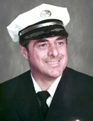 Image of CM2c Louis P. Malvesti