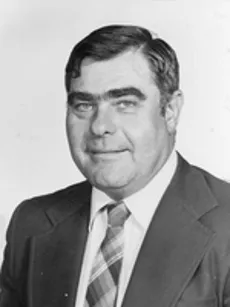 Image of Mr. Raymond William Schlott