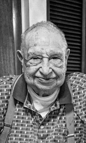 Image of Mr. Robert L. 