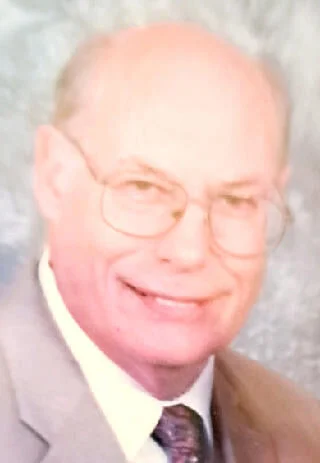 Image of Mr. Robert E. Lowe